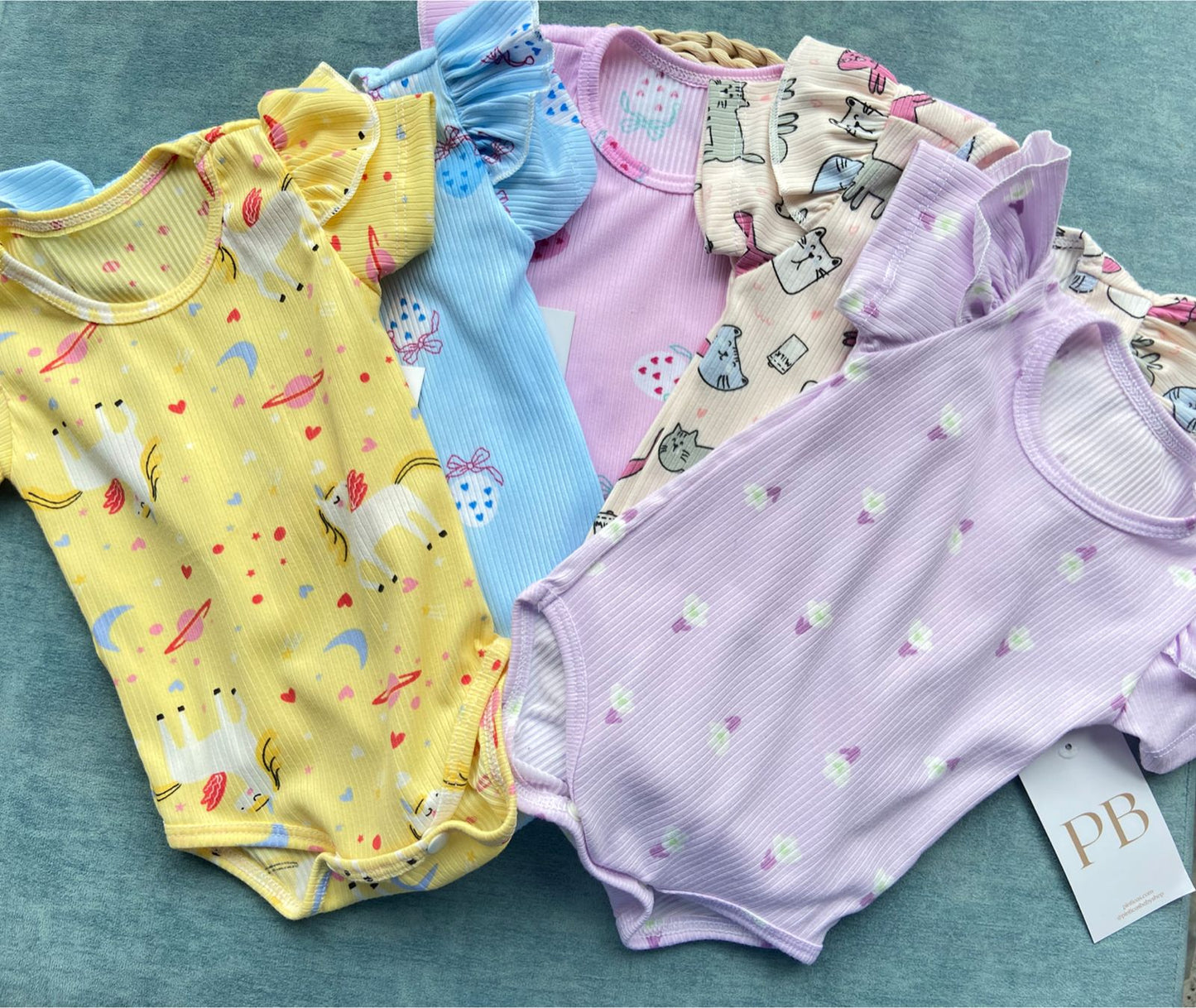 Bodys O Mamelucos Set x5 Para Bebé Niña - Variedad De Estilos