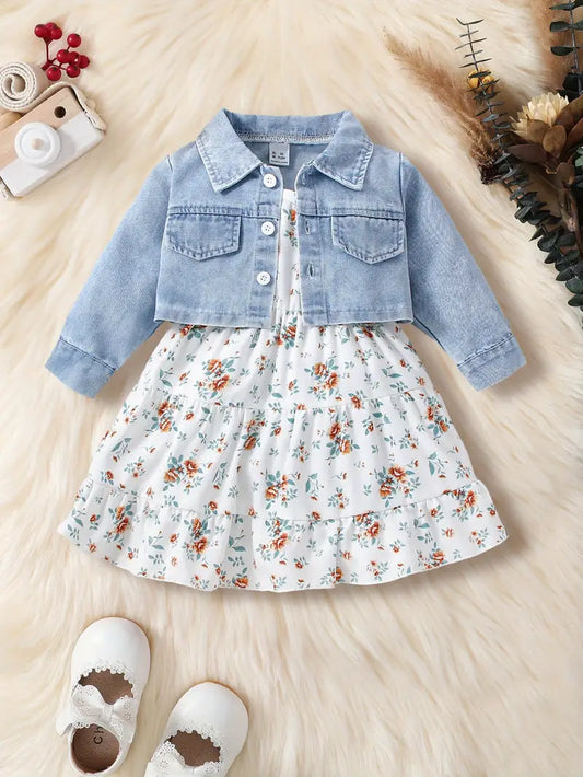 Vestido En Flores Con Chaqueta Corta en Jeans