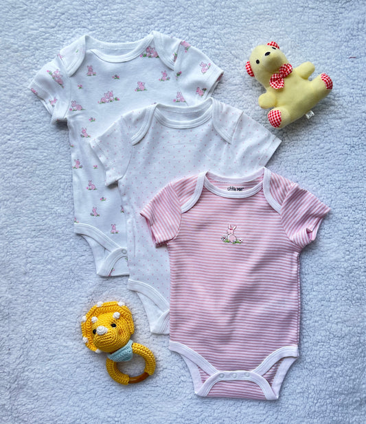 Set x 3 Body Conejita Blanco con Rosado