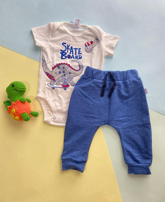 Conjunto Dino, Body Blanco con Jogger Azul
